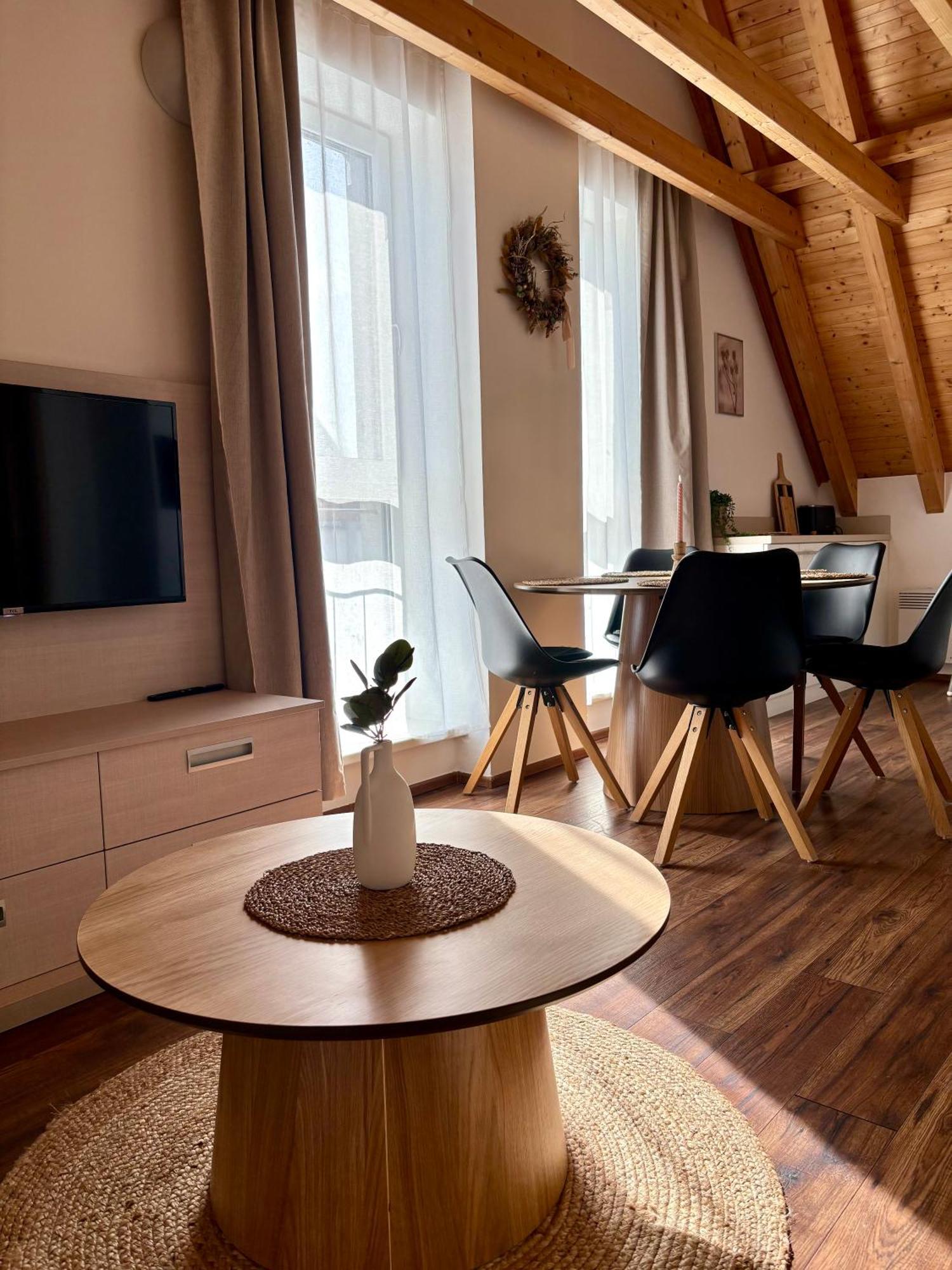 Apartman Niki Apollon Resort Lednice Exterior foto