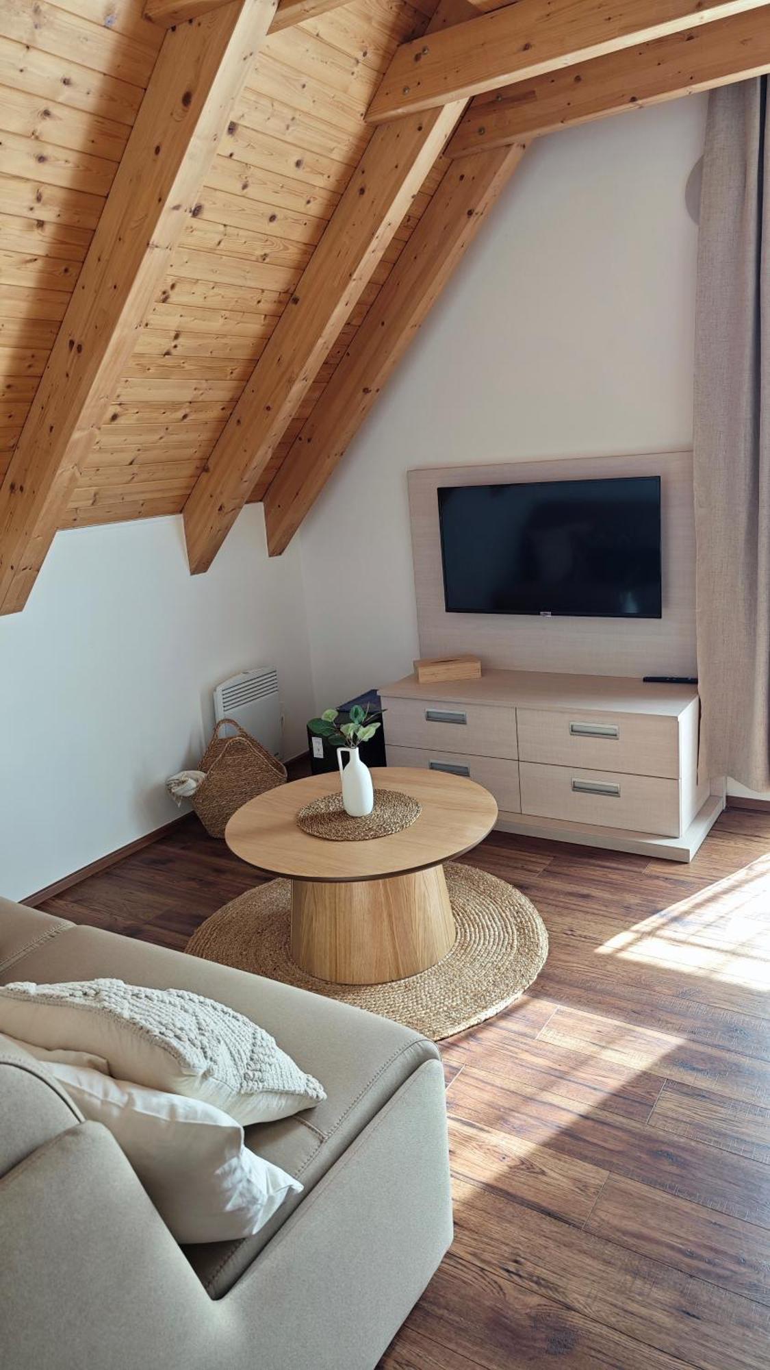 Apartman Niki Apollon Resort Lednice Exterior foto